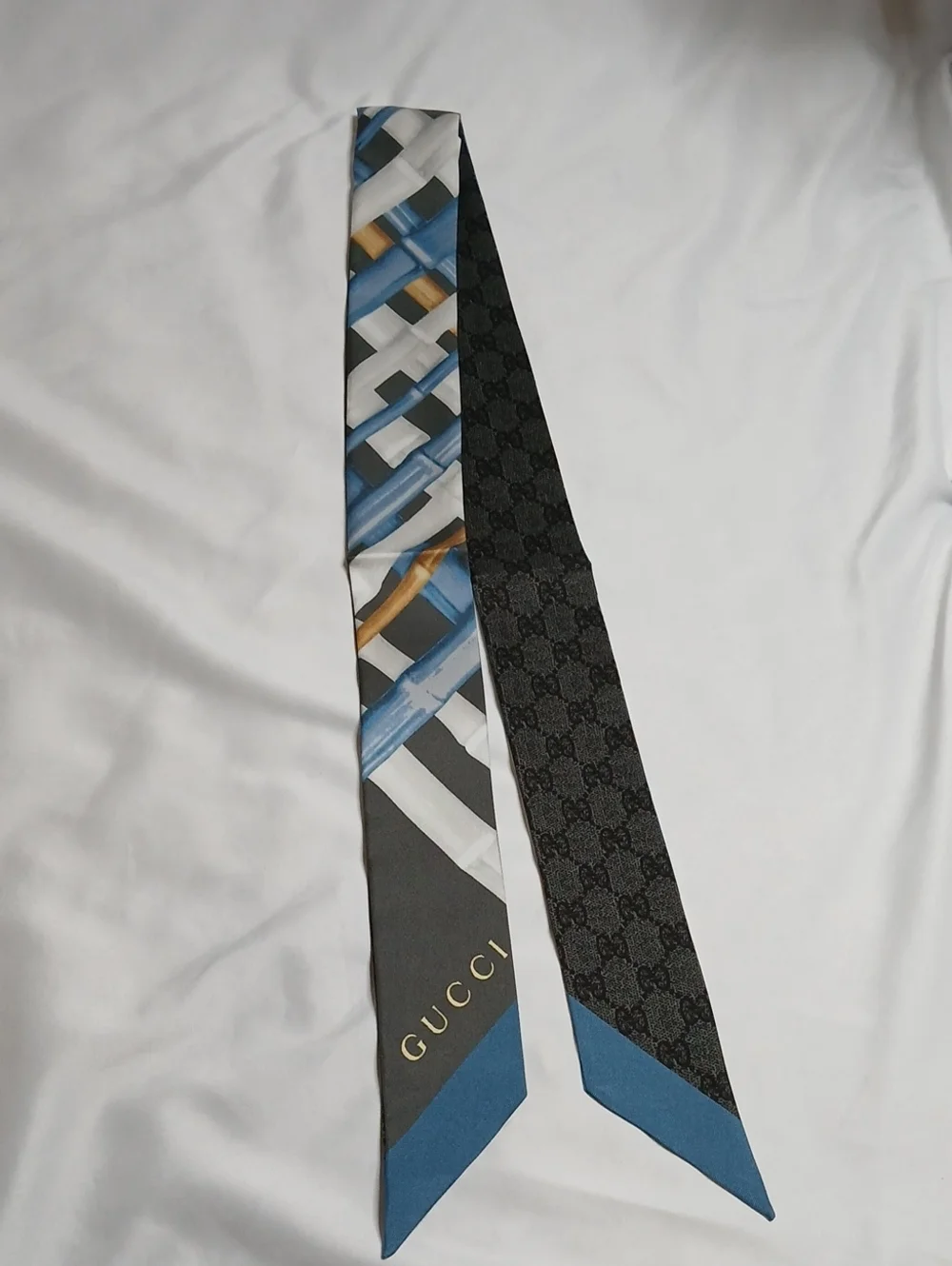Gucci Blue Black White Patterned Silk Scarf/wrap